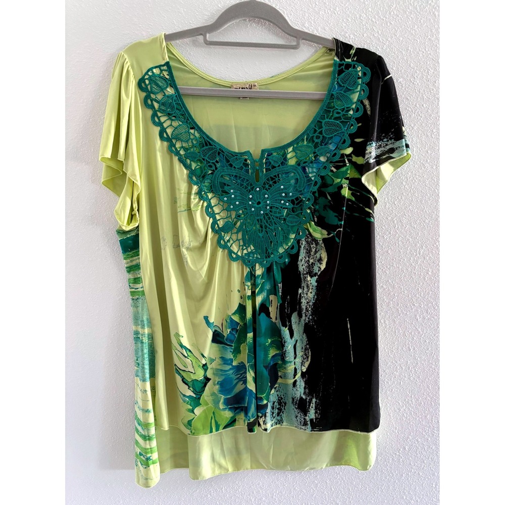 One World Top Womens 1X‎ Yellow Teal Babydoll Fairy Rhinestone Stretch Bohemian